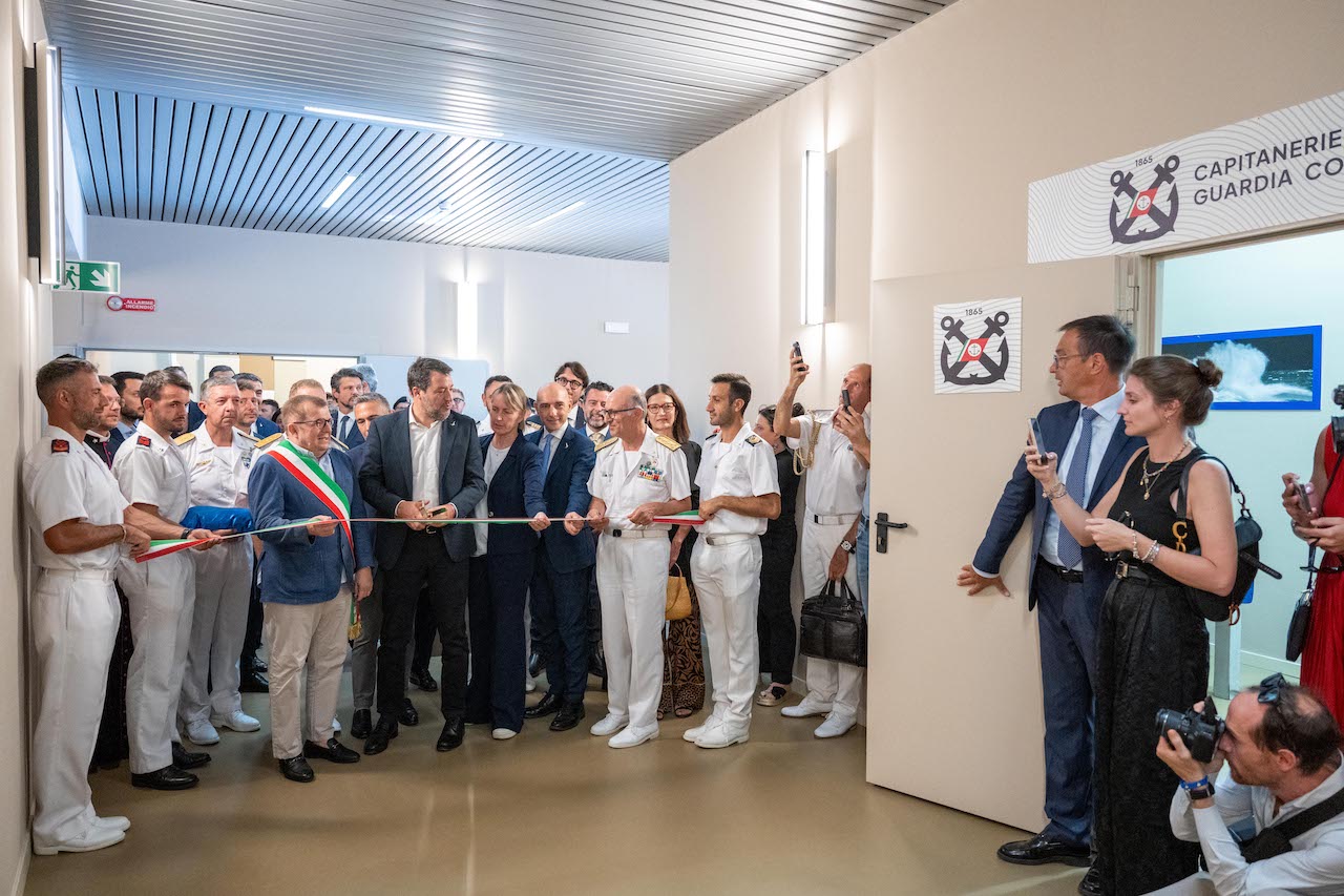 "Matteo Salvini alle celebrazioni del 25º anniversario del presidio della Guardia Costiera inaugurate la nuova sede a Desenzano del Garda""