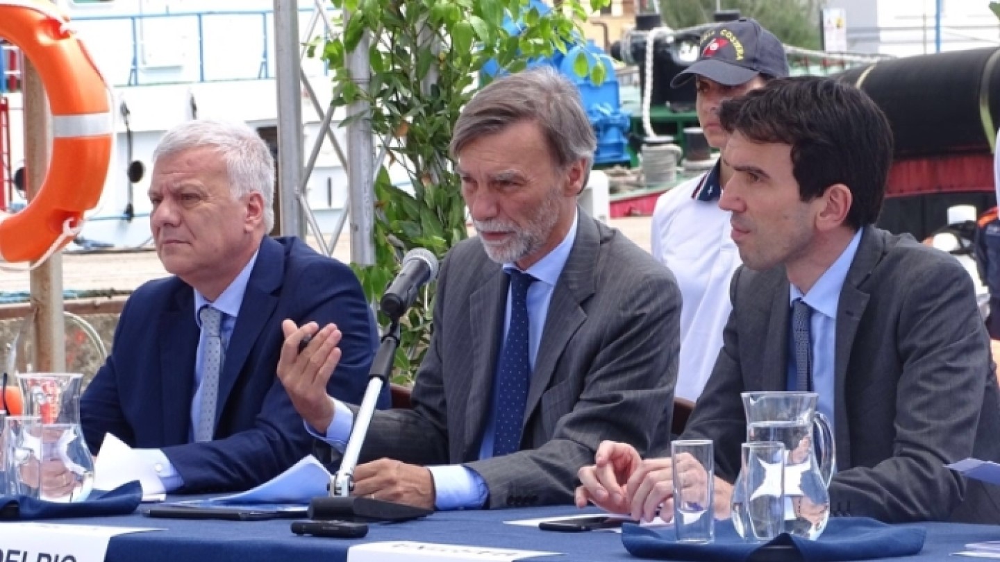 mare sicuro foto ministri