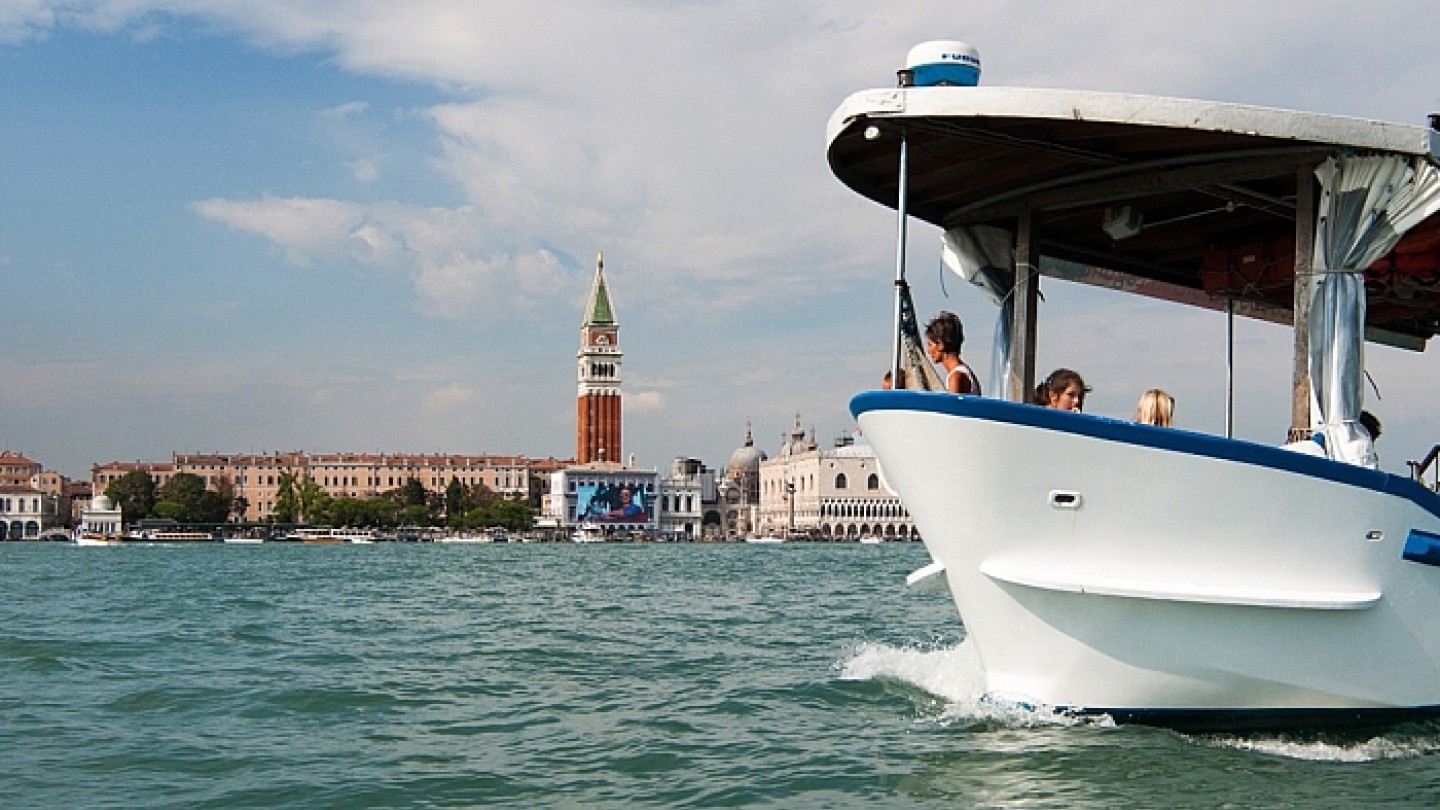 trasporto pubblico marittimo