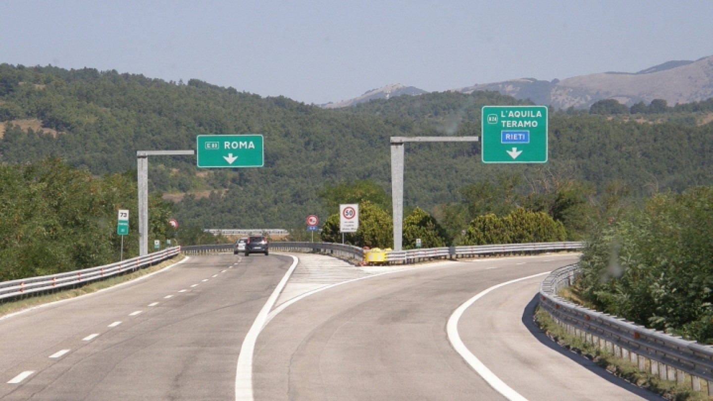 Autostrada A24