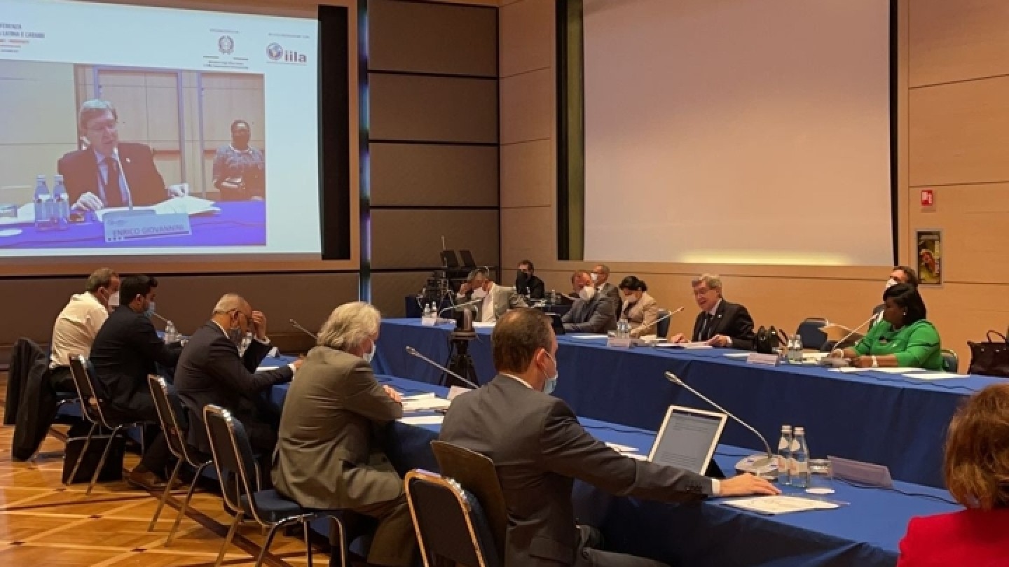 conferenza italia america latina