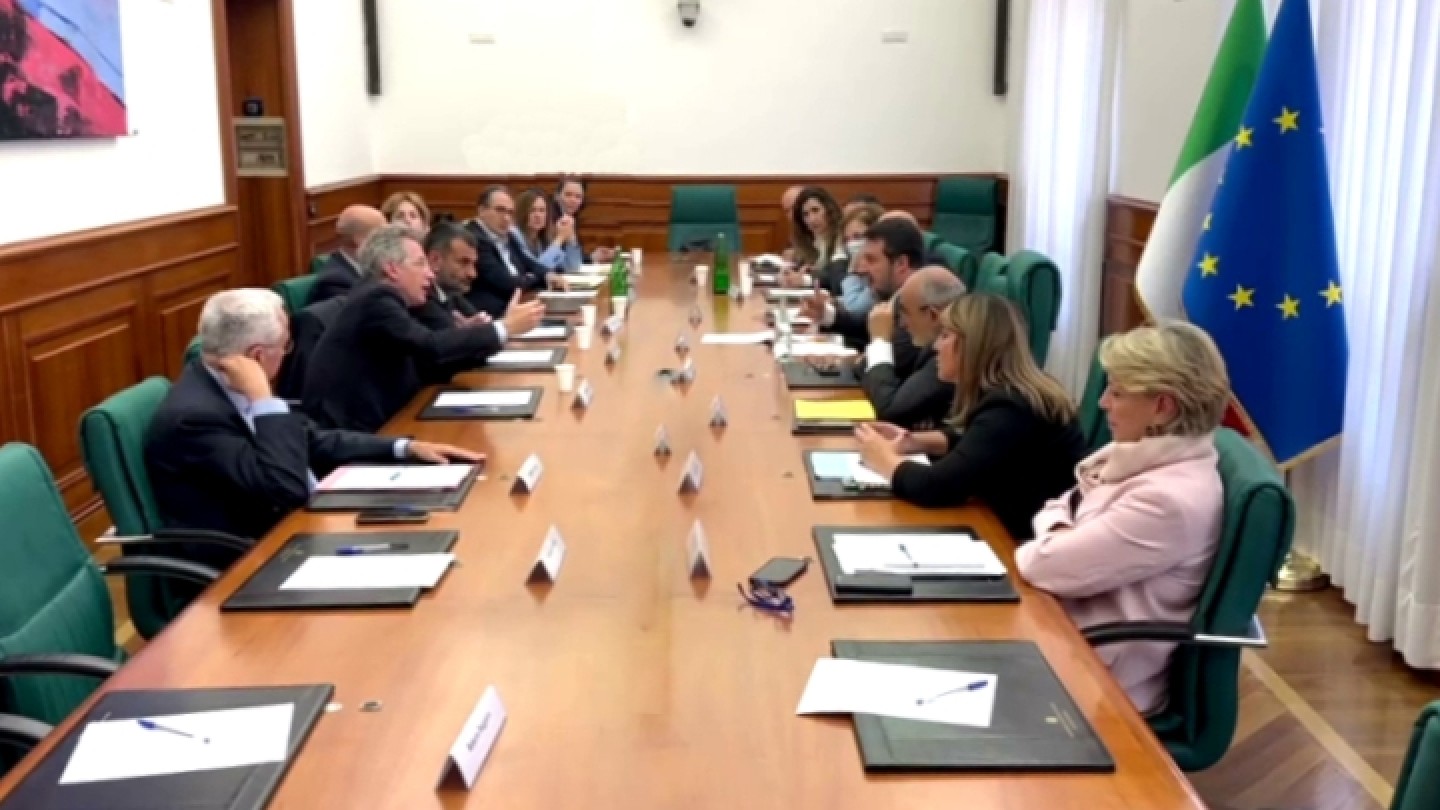 incontro napoli bari