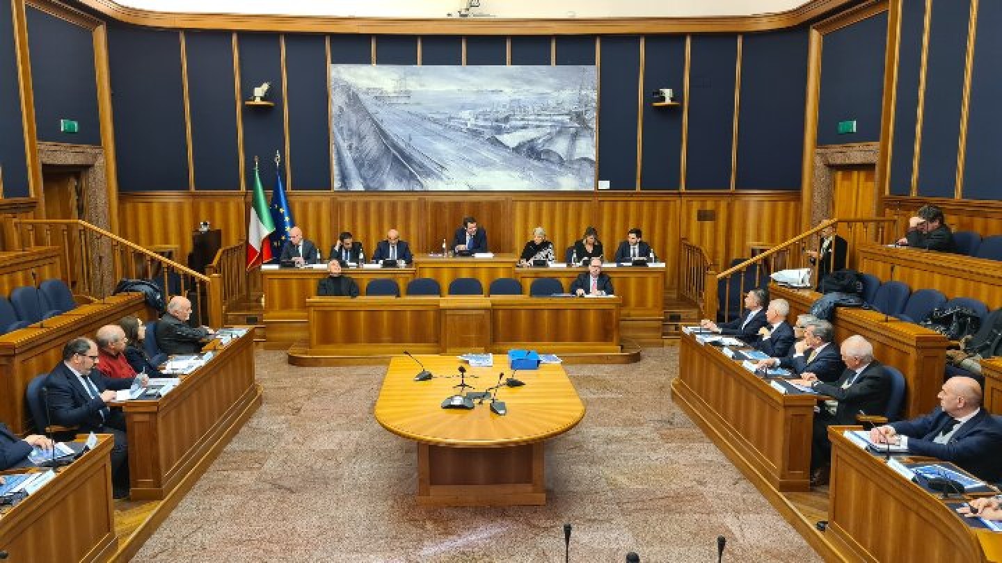 Il ministro Salvini riunione al MIT per la A24 - A25