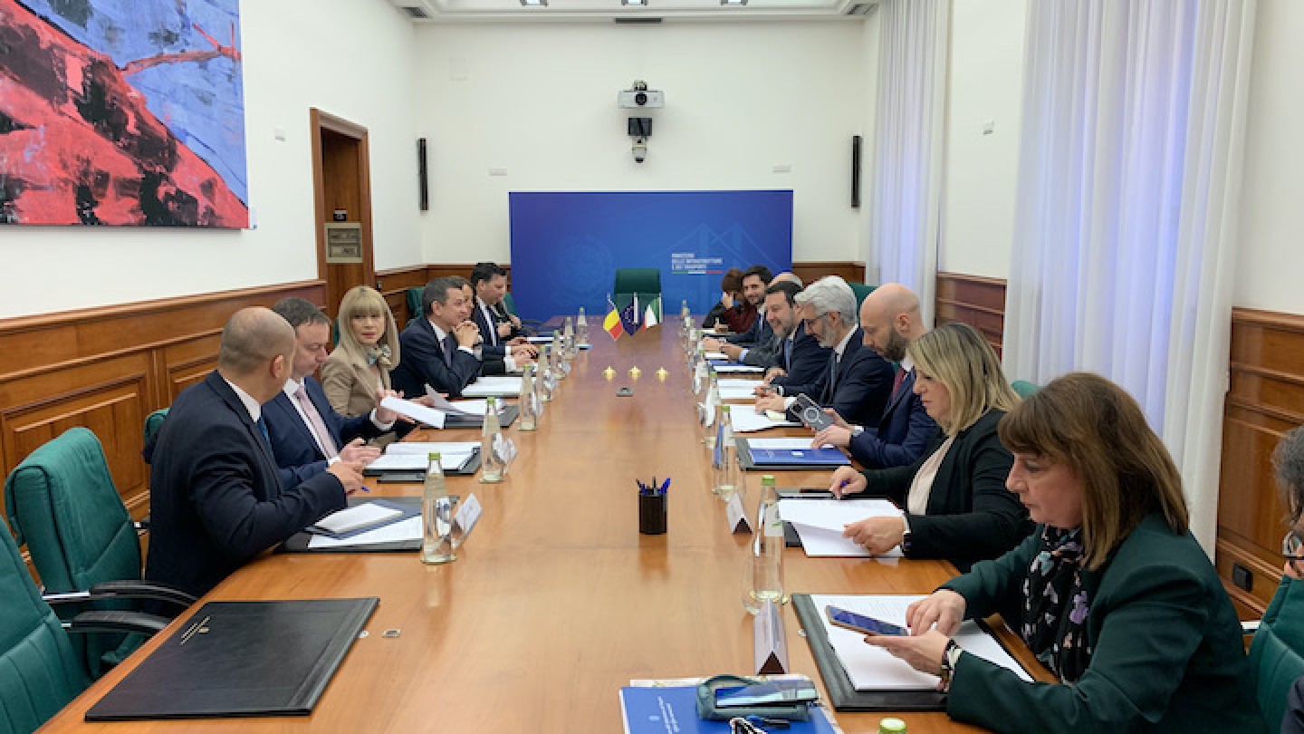 Incontro bilaterale Italia-Romania tra il ministro Salvini e l’omologo Grindeanu