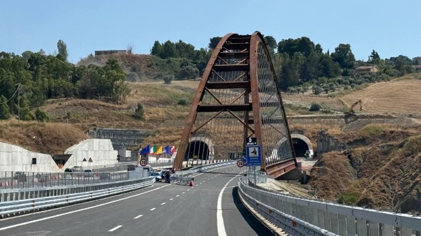 Immagine inaugurazione Ponte San Giuliano in Sicilia