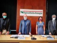 La ministra dei Trasporti, De Micheli e il presidente della Regione Emilia Romagna, Bonaccini 